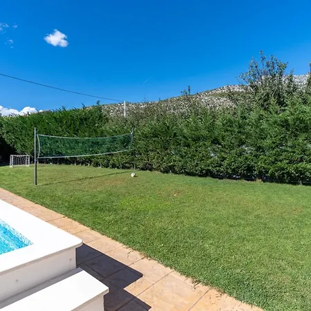 Villa Jelena *